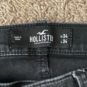 Hollister men’s jeans